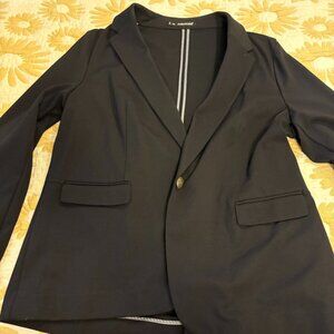 🖤 Maurices Classic Black Blazer – Size 2